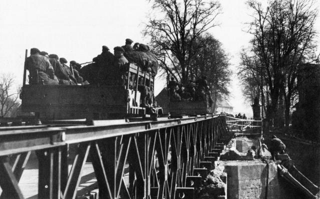 April 45 - Sprengung der Löwenbrücke über die Leine | Neustadt am Rübenberge