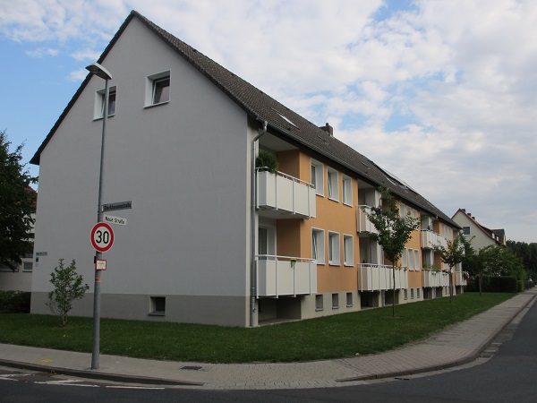 Moderne Wohnhäuser ersetzten die Stampfbeton-Bauten